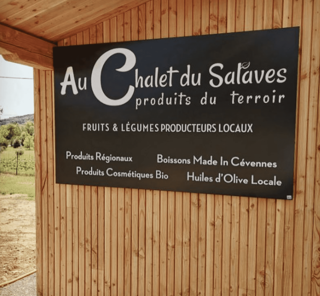 caisson lumineux enseigne magasin local gard sauve