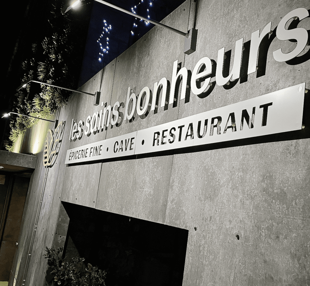 enseigne lettrage dibond decoupe jpb ales et Ganges JPB communication