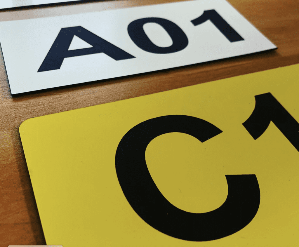 signaletique interieure plaque identification erp