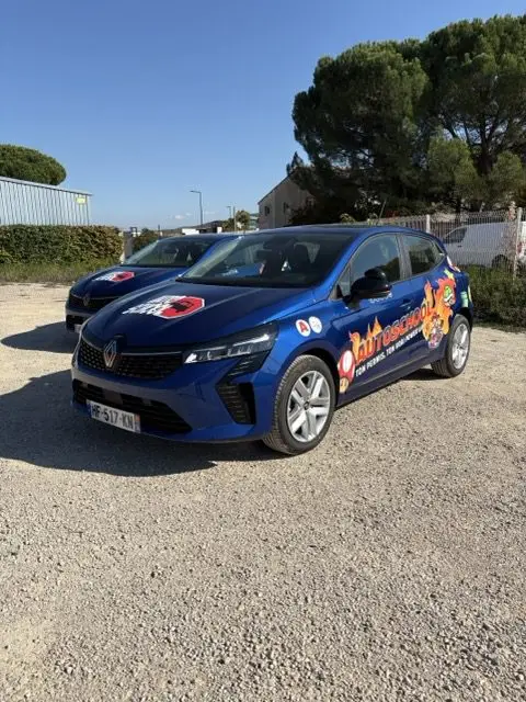 Marquage adhésif pour véhicule auto école de Saint Mathieu de Tréviers
